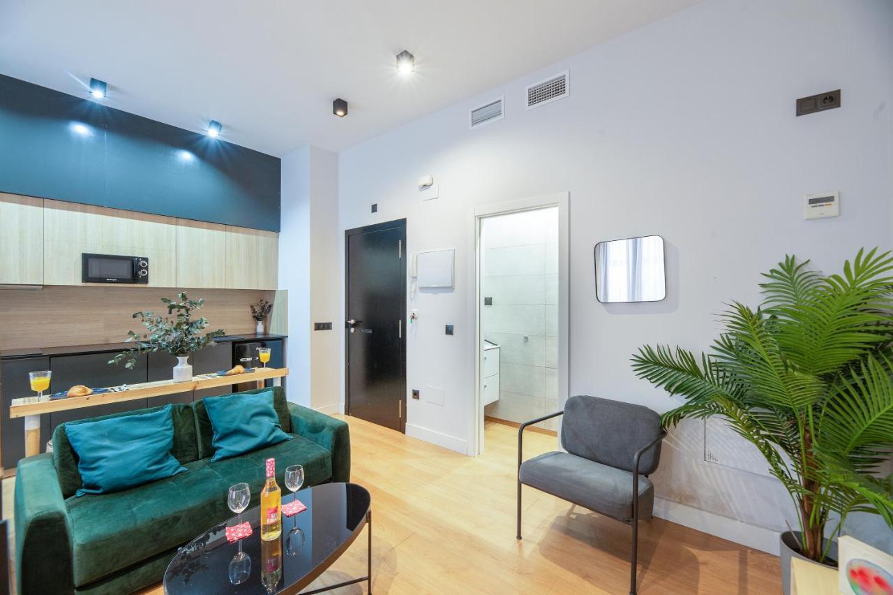 New Levante Pool & Museums Apartament มาลากา ภายนอก รูปภาพ